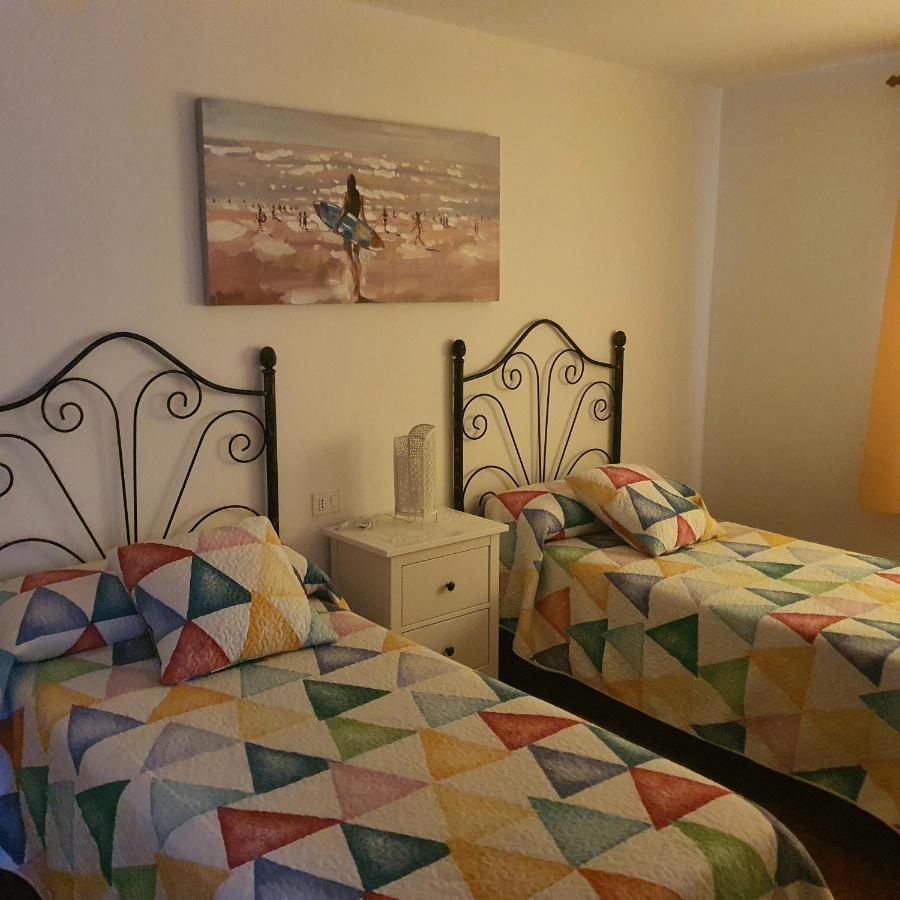 Apartamento La Ubilla 法马拉 外观 照片